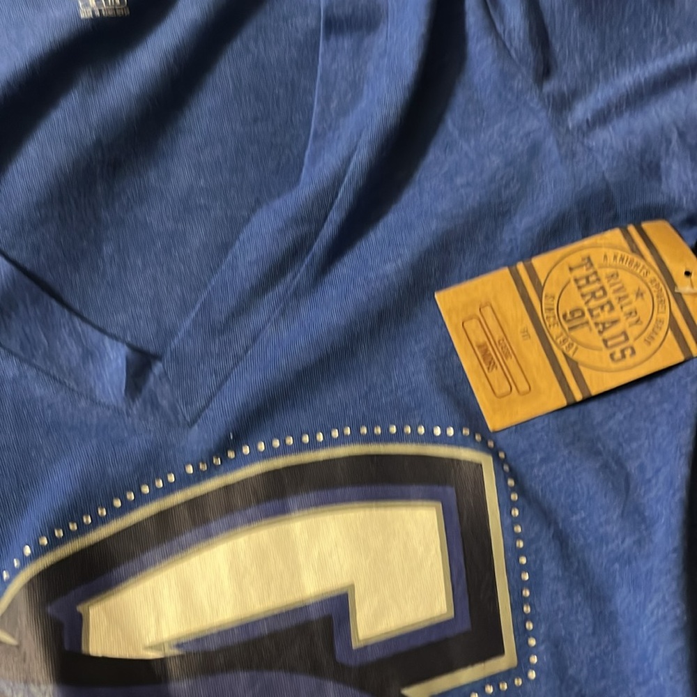 NWT Creighton Women’s Tshirt - Picture 5 of 5